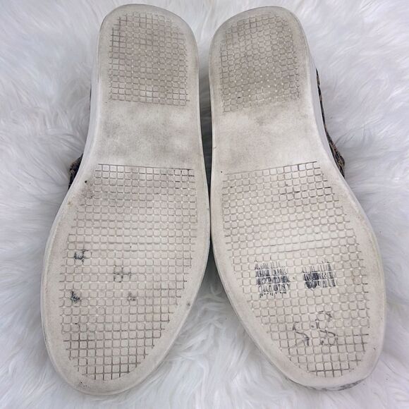 Steve Madden | slip on leopard sneakers 8.5 stretchy comfy material. - Picture 11 of 12